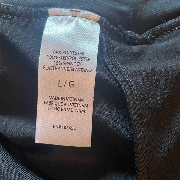 Juicy Couture Black Mini Skirt with Pink Logo - Picture 7 of 7